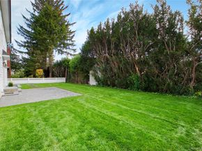 225 Brixton Road, Garden City NY 11530