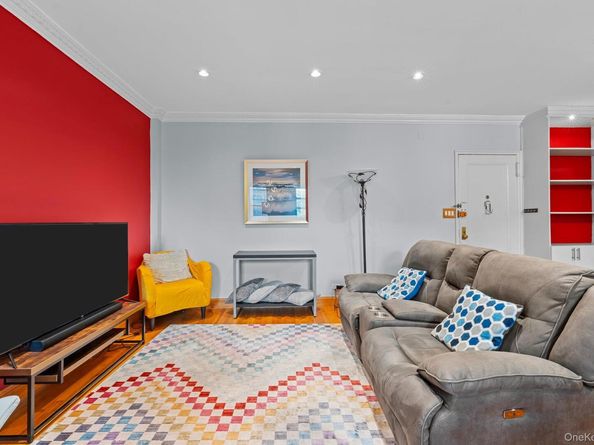 69-60 108th Street 503, Forest Hills NY 11375