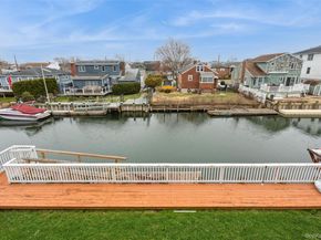 271 Arthur Street, Freeport NY 11520