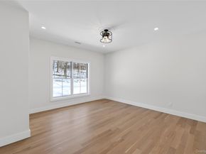43 Hilltop Lane, Thornwood NY 10594