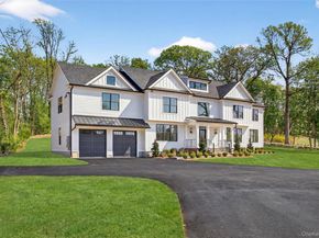 43 Hilltop Lane, Thornwood NY 10594