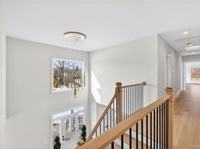 43 Hilltop Lane, Thornwood NY 10594