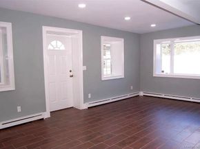 15 Ivy Road, Mastic Beach NY 11951