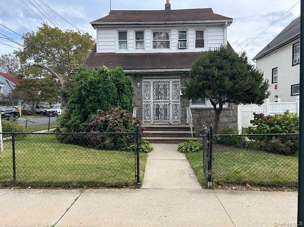 204-20 104th Avenue, Saint Albans NY 11412