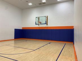 2 Bay Club Drive 17P, Bayside NY 11360