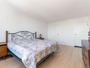 2 Bay Club Drive 17P, Bayside NY 11360