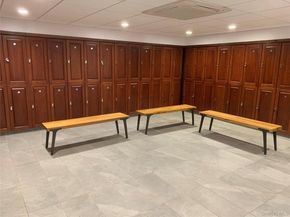 2 Bay Club Drive 17P, Bayside NY 11360