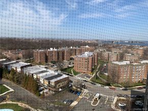 2 Bay Club Drive 17P, Bayside NY 11360