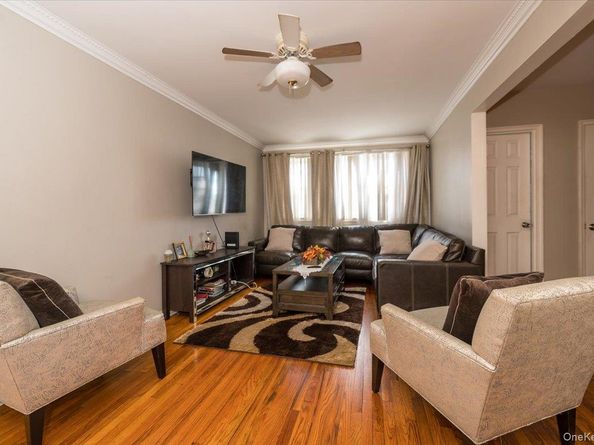 2515 Eastchester Road, Bronx NY 10469