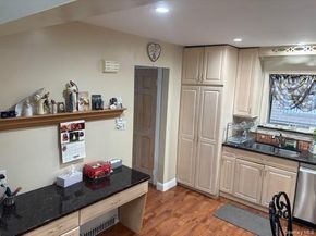 155-51 Huron Street, Howard Beach NY 11414