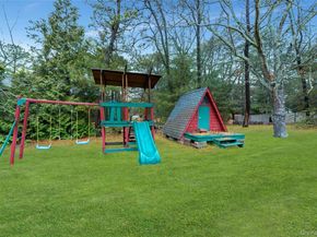 5 Victoria Drive, Hampton Bays NY 11946