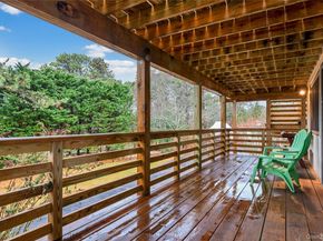 5 Victoria Drive, Hampton Bays NY 11946