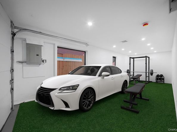 218-37 Spencer Avenue, Queens Village NY 11427