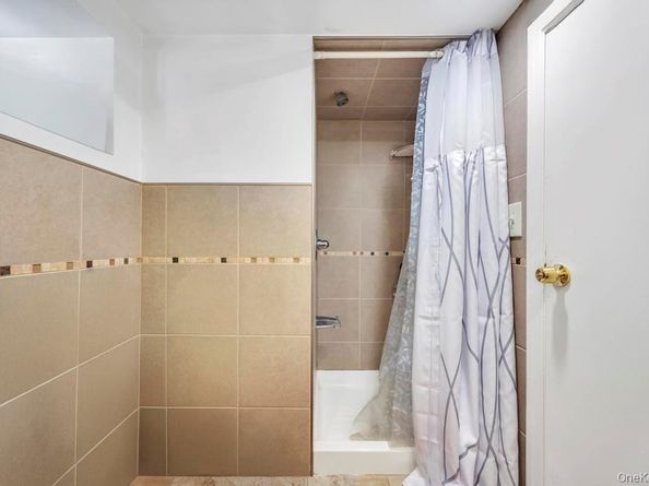 69 Butler Boulevard, Elmont NY 11003