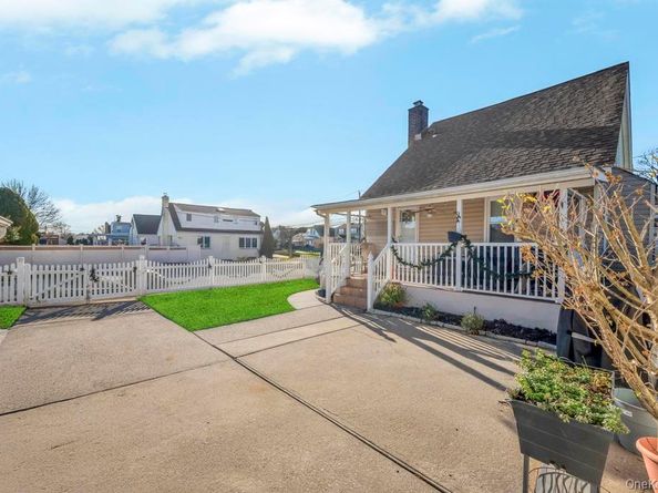 69 Butler Boulevard, Elmont NY 11003