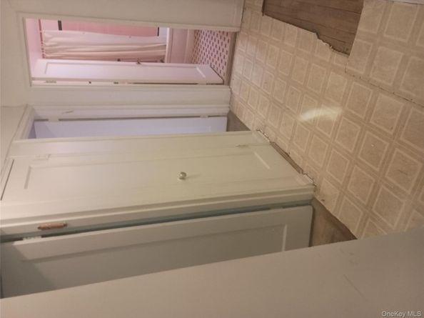 3655 Shore Parkway 4C, Brooklyn NY 11235