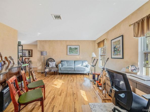 9 Minto Court, Centereach NY 11720