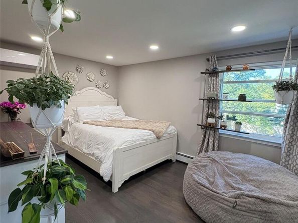 9 Sugarbush Lane, Coram NY 11727