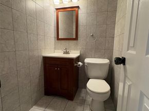 9 Sugarbush Lane, Coram NY 11727