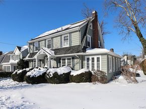 71 Beechwood Avenue, Manhasset NY 11030