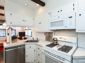 71 Beechwood Avenue, Manhasset NY 11030