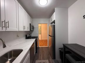 530 Dubois Avenue 7C, Valley Stream NY 11581