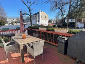 27 Birch Lane, Valley Stream NY 11581