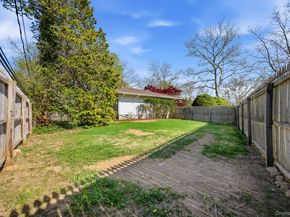 15 Saddle Lane, Huntington Station NY 11746