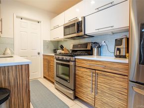 211-10 18th Avenue 6E, Bayside NY 11360