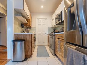 211-10 18th Avenue 6E, Bayside NY 11360