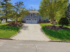 15 Frost Valley Road, Mount Sinai NY 11766