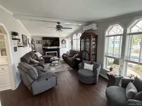 1661 Old Country Road 62, Riverhead NY 11901