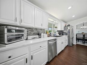 1661 Old Country Road 62, Riverhead NY 11901