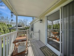 1661 Old Country Road 62, Riverhead NY 11901