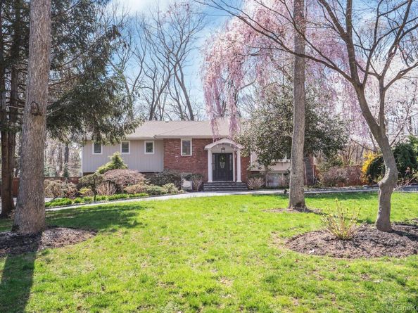 99 Village Hill Drive, Dix Hills NY 11746