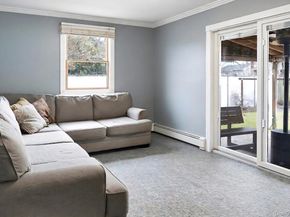 26 Stevenson Place, Deer Park NY 11729