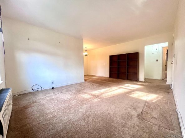 19649 69th Avenue 2, Fresh Meadows NY 11365