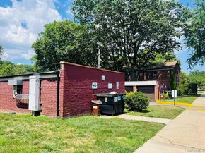 19649 69th Avenue 2, Fresh Meadows NY 11365