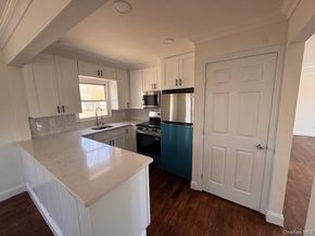 529 Elder Lane, Ronkonkoma NY 11779
