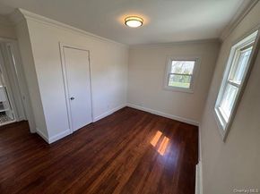 529 Elder Lane, Ronkonkoma NY 11779