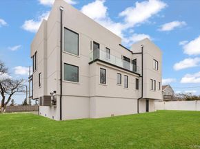 1368 Beech Street, Atlantic Beach NY 11509