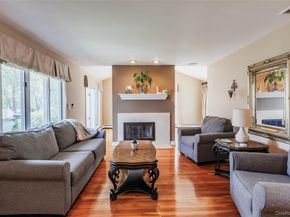 10 Irvinlee Place, East Northport NY 11731