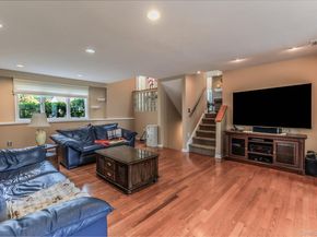 10 Irvinlee Place, East Northport NY 11731
