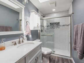 10 Irvinlee Place, East Northport NY 11731