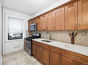1 Franklin Avenue 1D, White Plains NY 10601