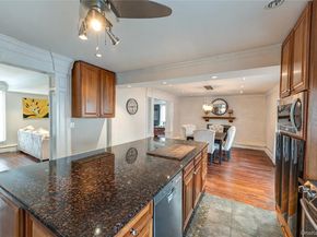 28 Barnsley Crescent, Mount Sinai NY 11766
