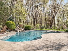 3060 Dahlia Court, Yorktown Heights NY 10598