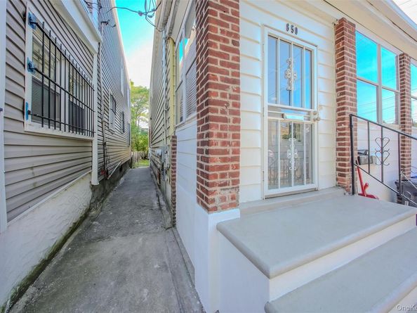 850 E 223rd Street, Bronx NY 10466