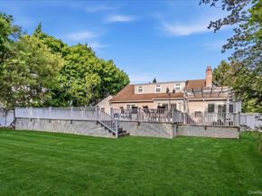 36 Roosevelt Place, Rockville Centre NY 11570
