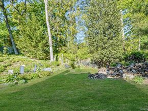 42 Shady Lane, Huntington NY 11743